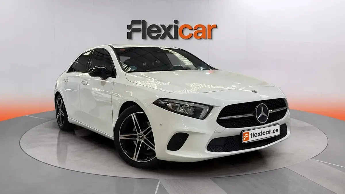 Usado Mercedes A180 116 HP (85 kW) 2019 Sedan