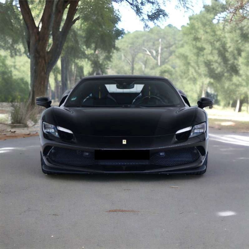 Negro Usado 2022 Ferrari 296 Coupe | 325.900 € - Imagen 1/4
