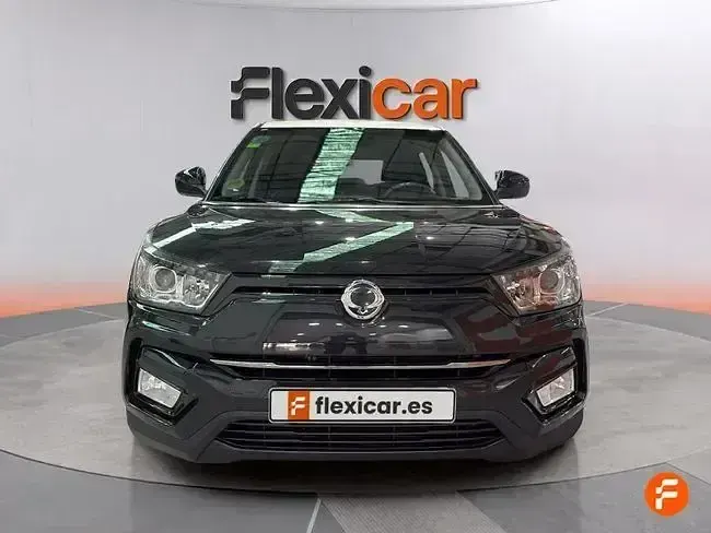 Usado SsangYong Tivoli Limited 128 CV (94 kW) 2019 Negro SUV