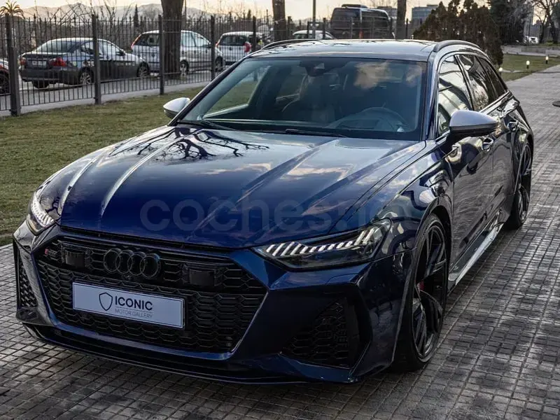 Usado Audi RS6 600 CV (441 kW) 2020 Azul Familiar