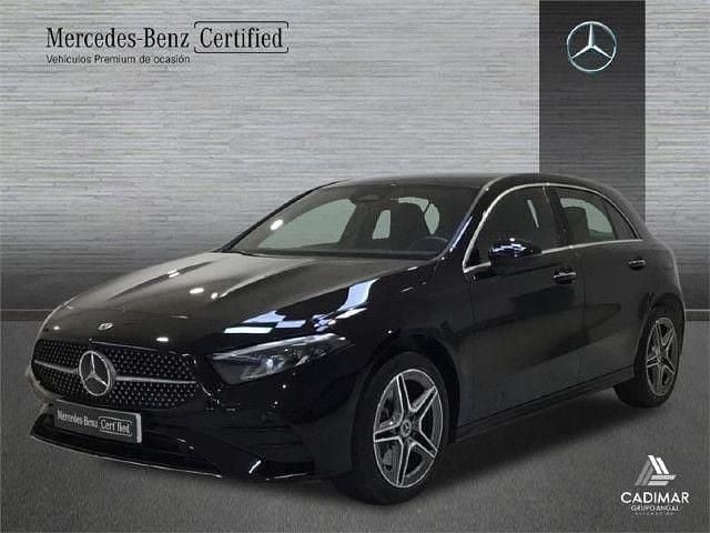Negro Usado 2024 Mercedes A250 AMG line Berlina | 33.900 € (Super precio) - Imagen 1/4