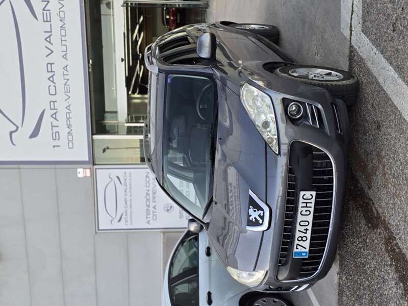 Gris / plata Usado 2008 Peugeot 4007 Premium SUV | 6700 € (Precio justo) - Imagen 1/4