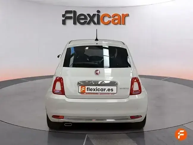 Usado Fiat 500 70 CV (51 kW) 2023 Blanco Utilitario