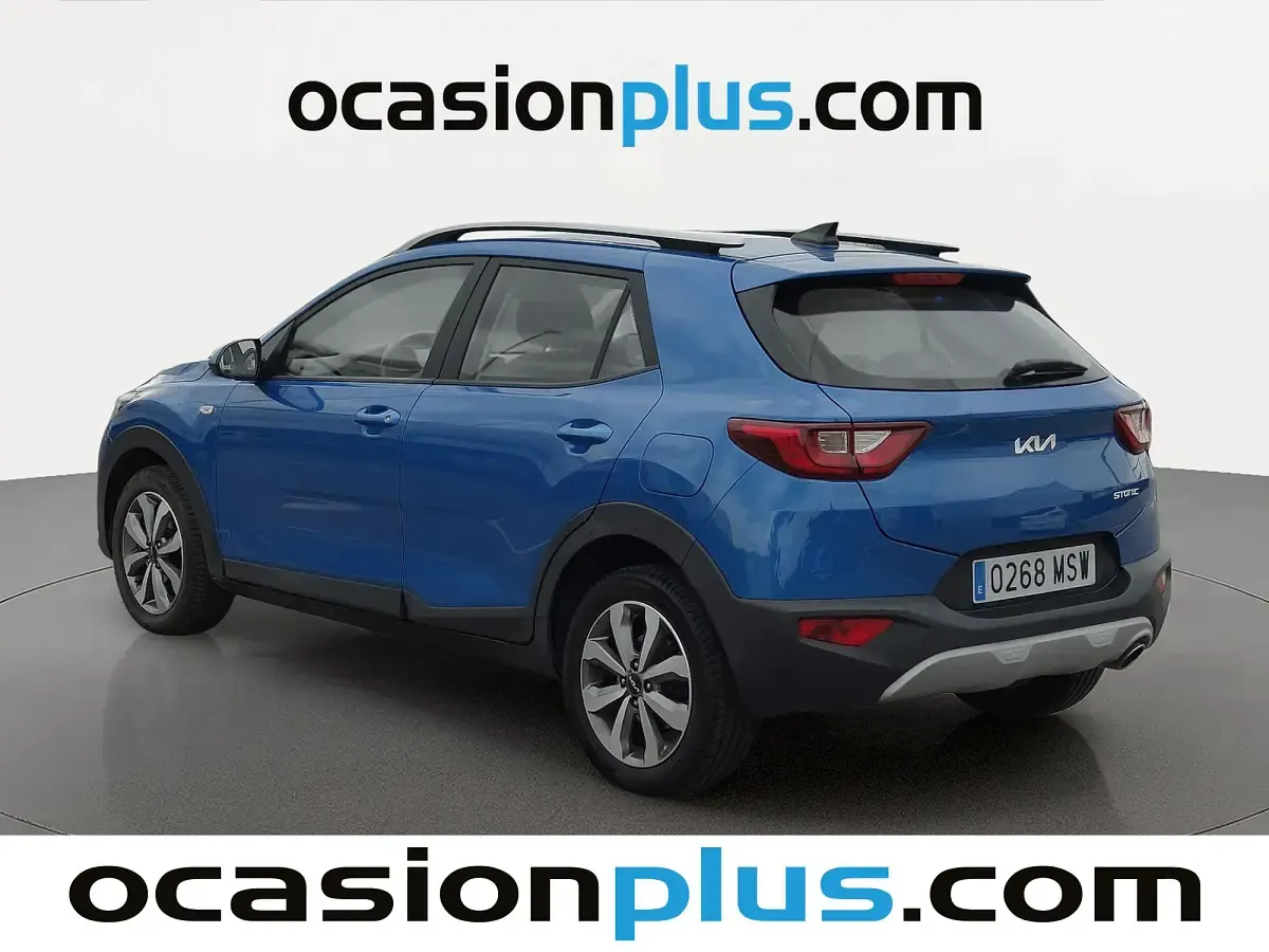 Usado Kia Stonic 101 CV (74 kW) 2024 Azul SUV