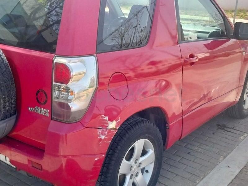 Usado Suzuki Grand Vitara 129 CV (94 kW) 2008 Rojo SUV