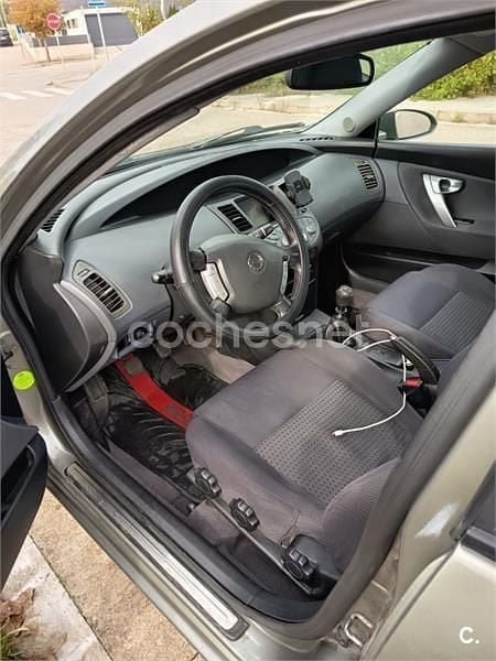 Usado Nissan Primera Tekna 126 CV (92 kW) 2004 Beige Berlina