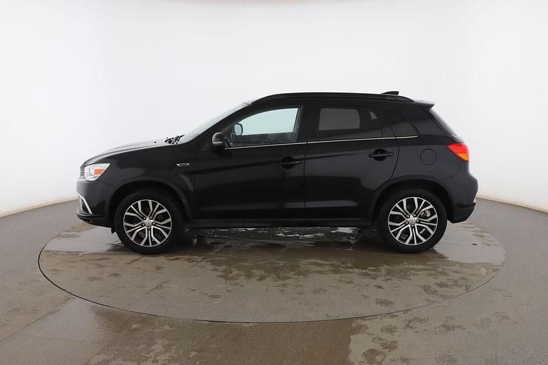 Usado Mitsubishi ASX Motion 117 CV (86 kW) 2019 Negro SUV