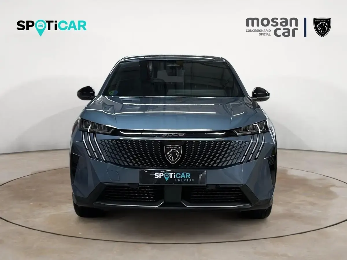 Usado Peugeot 3008 Allure 145 CV (106 kW) 2025 Azul SUV