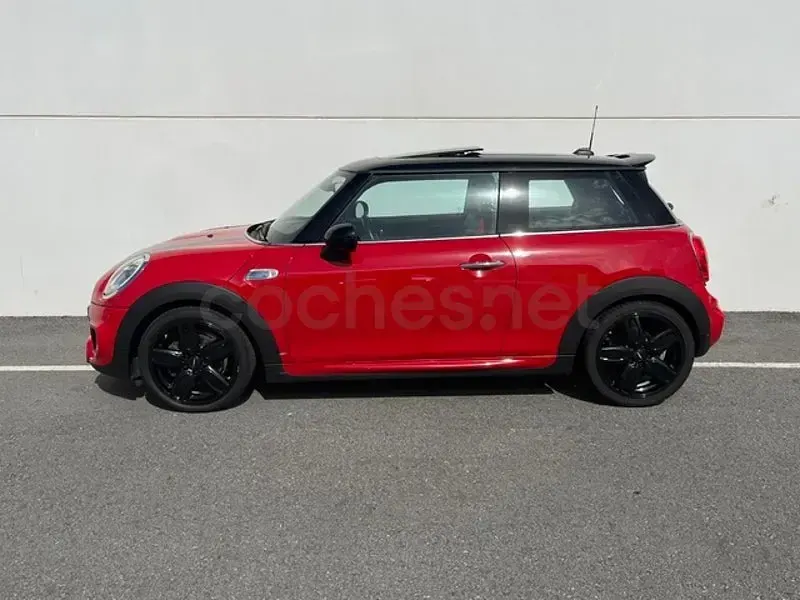 Usado Mini Cooper SD 170 CV (125 kW) 2016 Rojo Utilitario