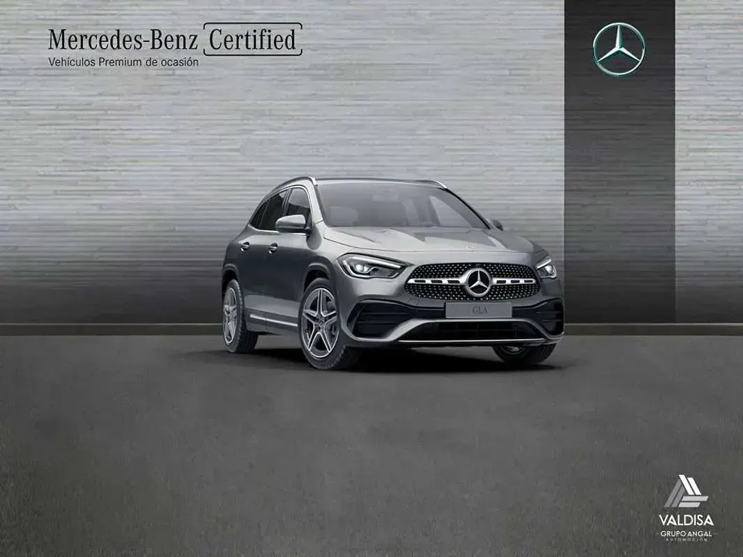 Usado Mercedes GLA200 150 CV (110 kW) 2022 SUV