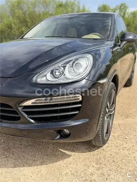 Usado Porsche Cayenne 240 CV (176 kW) 2012 Azul SUV