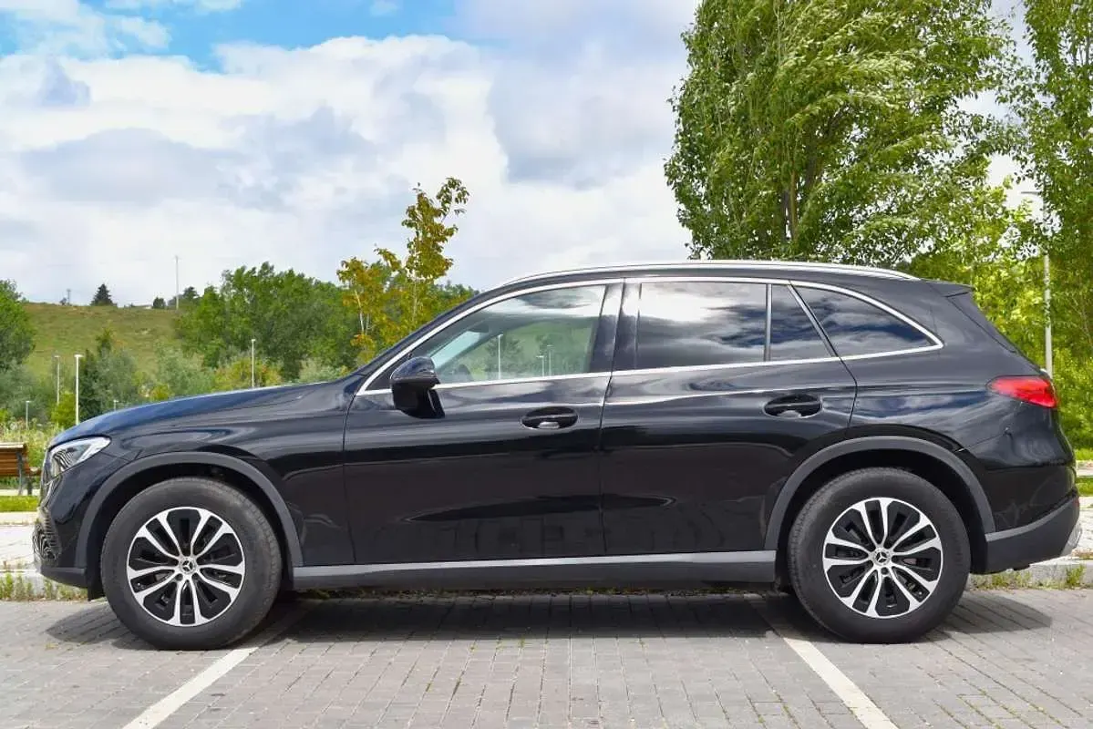 Brugt Mercedes GLC220 197 HK (144 kW) 2024 Sort SUV