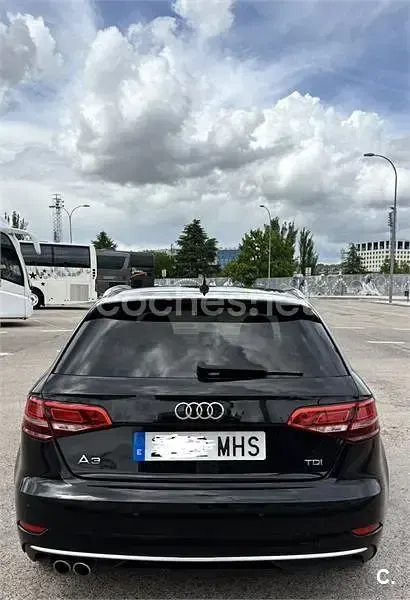Używany Audi A3 150 KM (110 kW) 2017 Czarny Sedan/Limuzyna