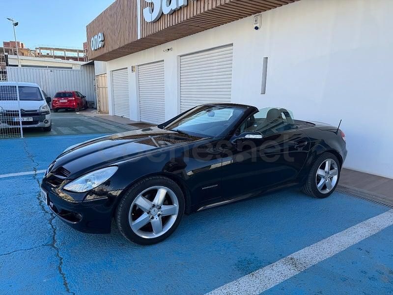 Usado Mercedes SLK200 163 CV (119 kW) 2007 Negro Descapotable