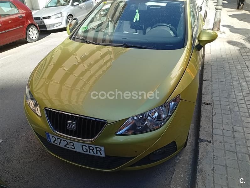 Verde Usado 2009 Seat Ibiza Stylance Berlina | 6000 € (Buen precio) - Imagen 1/4
