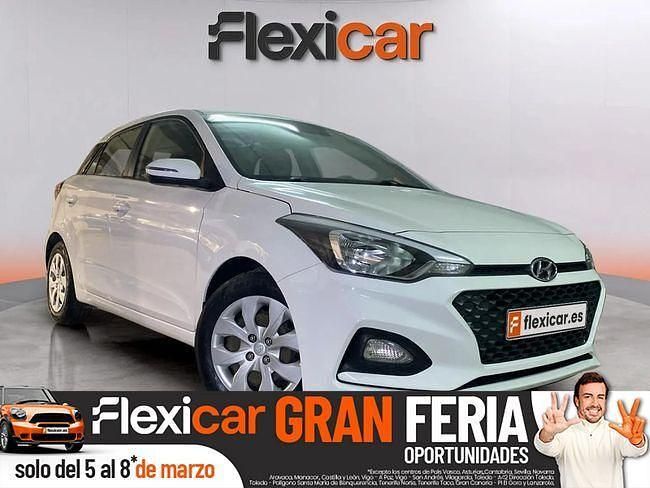 Usado Hyundai i20 100 CV (73 kW) 2019 Blanco Utilitario
