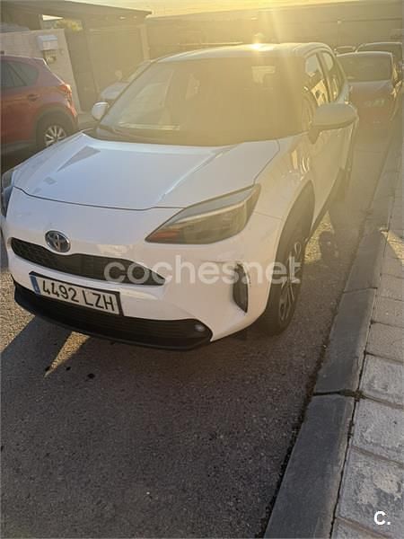 Blanco Usado 2022 Toyota Yaris Cross Active SUV | 19.950 € (Buen precio) - Imagen 1/2