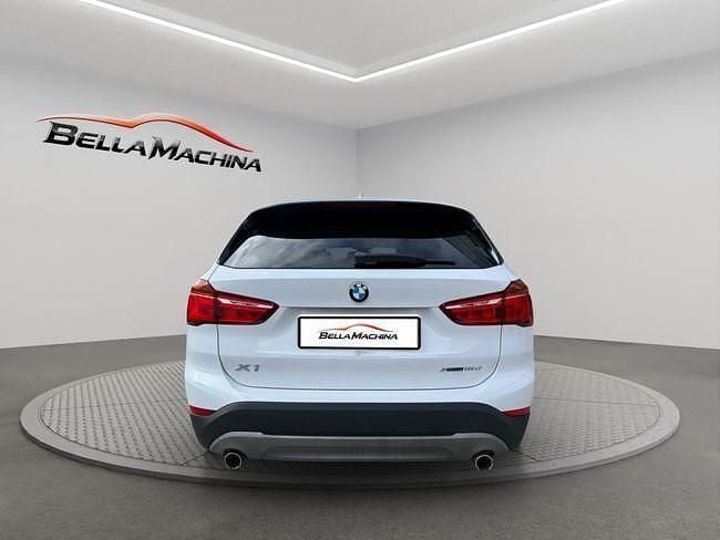 Usado BMW X1 150 CV (110 kW) 2018 Blanco SUV