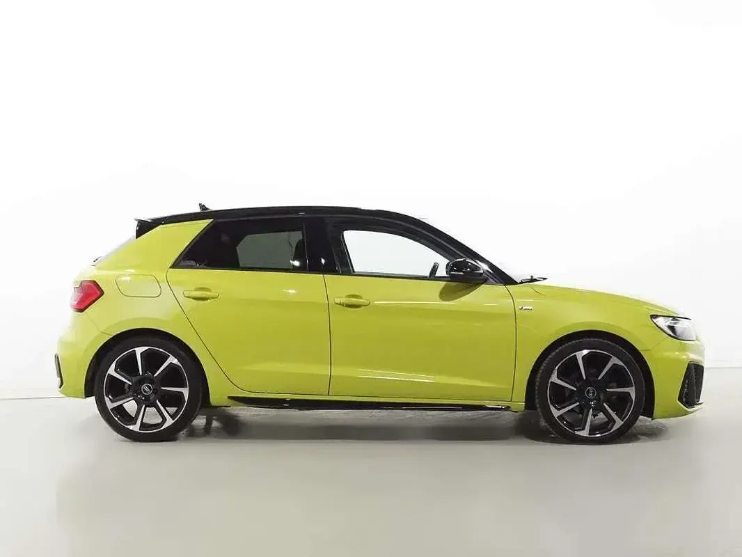 Usado Audi A1 Sportback 150 CV (110 kW) 2021 Amarillo Utilitario