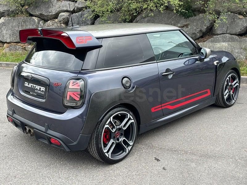 Usado Mini John Cooper Works 306 CV (225 kW) 2021 Utilitario