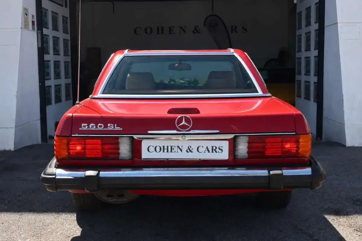 Usado Mercedes 560 AMG 241 CV (177 kW) 1989 Burdeos Descapotable