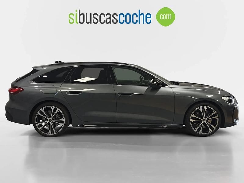 Usado Audi A5 299 CV (219 kW) 2025 Gris/plata Familiar