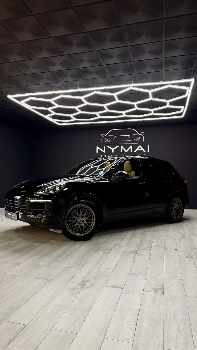 Usado Porsche Cayenne Diesel Platinum Edition 262 CV (192 kW) 2018 Negro SUV