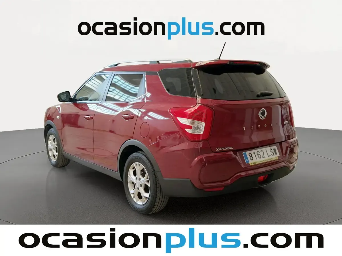 Usado SsangYong Tivoli 163 CV (119 kW) 2021 Rojo SUV