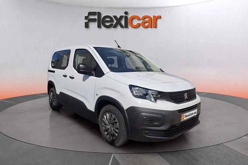 Blanco Usado 2023 Peugeot Rifter Active Monovolumen | 16.890 € (Super precio) - Imagen 1/4