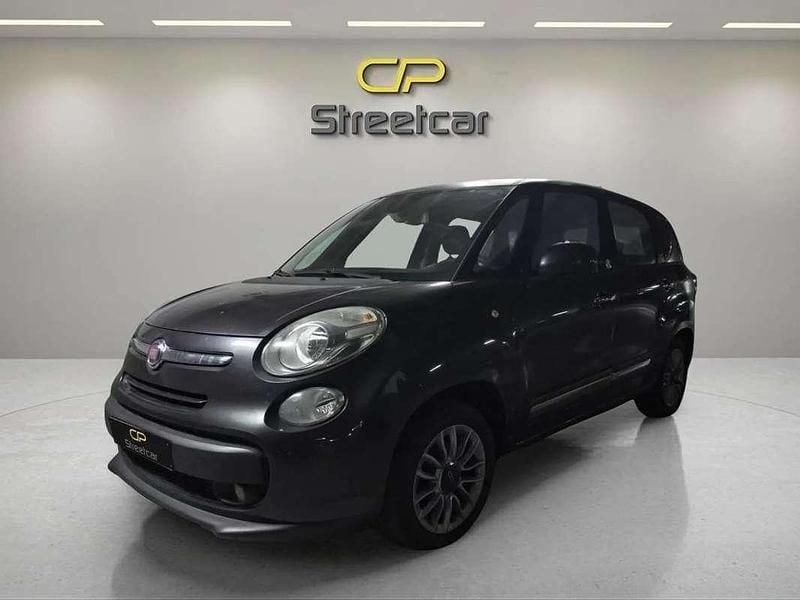 Usado Fiat 500L Living 84 CV (61 kW) 2014 Gris Monovolumen