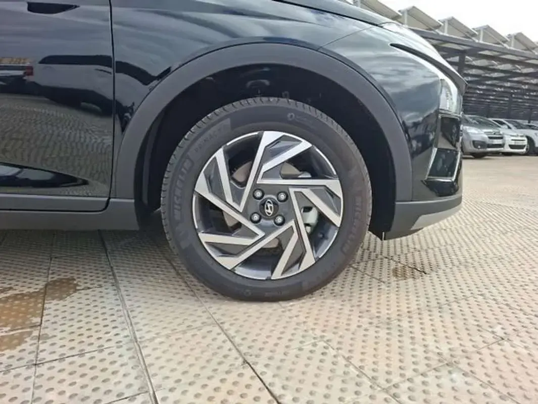 Nowe Hyundai Bayon 101 KM (74 kW) 2025 Czarny SUV