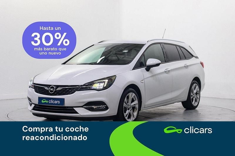 Usado Opel Astra Edition 105 CV (77 kW) 2020 Blanco Familiar