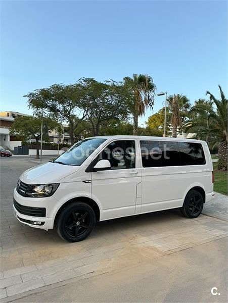 Blanco Usado 2016 VW Caravelle Trendline Monovolumen | 25.900 € (Buen precio) - Imagen 1/4
