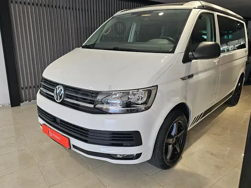Usado VW California Beach 150 CV (110 kW) 2020 Blanco Van