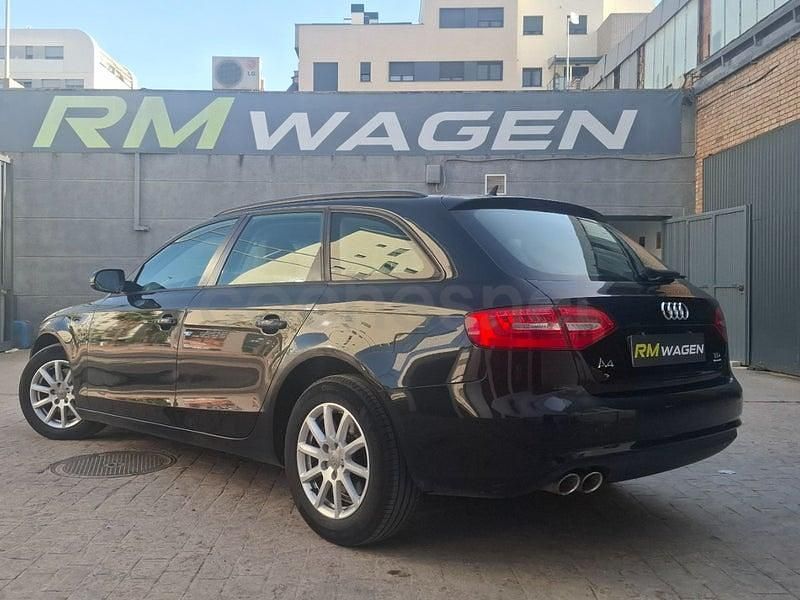 Usado Audi A4 150 CV (110 kW) 2016 Negro Familiar