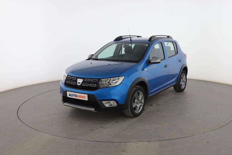 Azul Usado 2017 Dacia Sandero Stepway Utilitario | 11.299 € (Precio justo) - Imagen 1/4