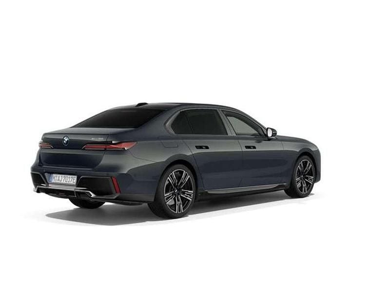 Usado BMW i7 400 kW (544 CV) 2025 Gris Berlina