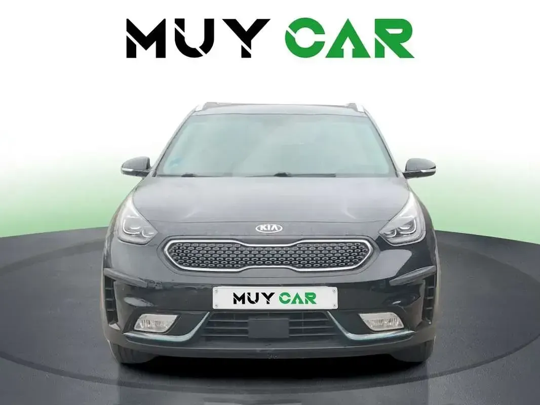 Usado Kia Niro 141 CV (103 kW) 2017 Negro SUV