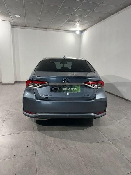 Usado Toyota Corolla Active 122 CV (89 kW) 2022 Azul Berlina