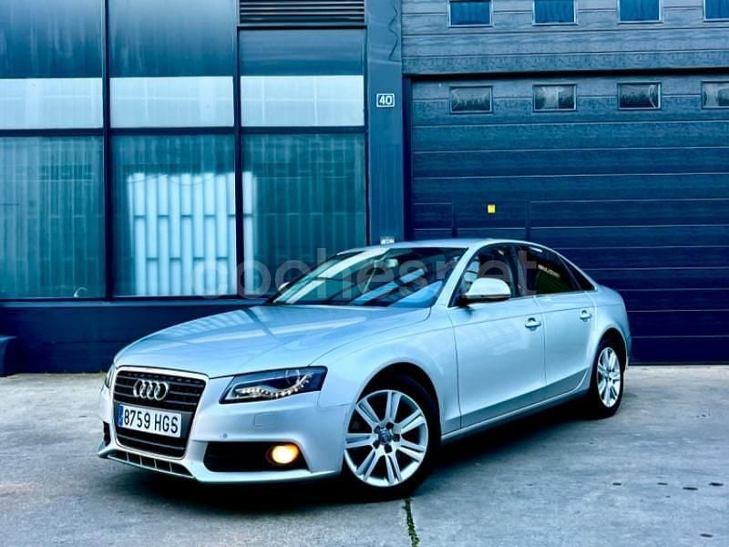 Gris / plata Usado 2009 Audi A4 Premium Berlina | 8400 € (Super precio) - Imagen 1/4