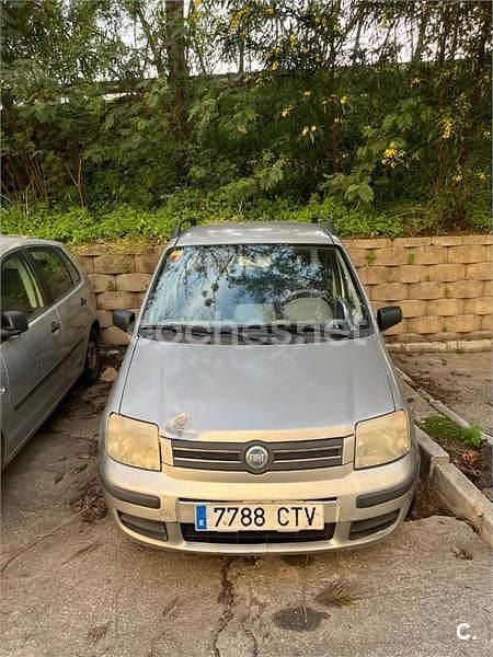 Usado Fiat Panda Dynamic 60 CV (44 kW) 2004 Gris / plata Utilitario
