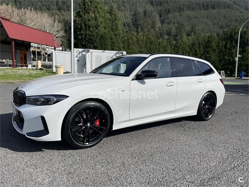 Blanco Usado 2024 BMW 330 Comfort Edition Familiar | 45.000 € (Un poco caro) - Imagen 1/3