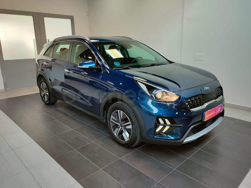 Usado Kia Niro 141 CV (103 kW) 2021 Azul SUV