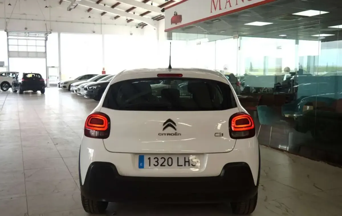 Usado Citroën C3 Feel 99 CV (72 kW) 2020 Blanco Utilitario