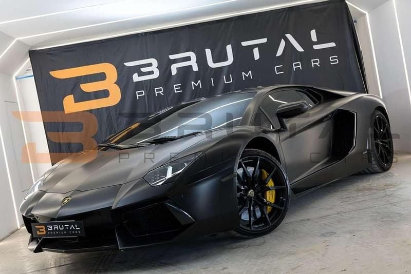Usado Lamborghini Aventador 700 CV (514 kW) 2018 Negro Coupe