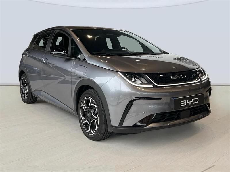 Usado BYD Dolphin Design 150 kW (204 CV) 2025 Gris Utilitario