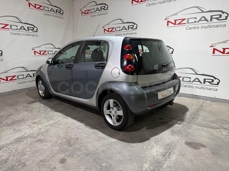 Usado Smart ForFour Passion 68 CV (50 kW) 2006 Beige Utilitario