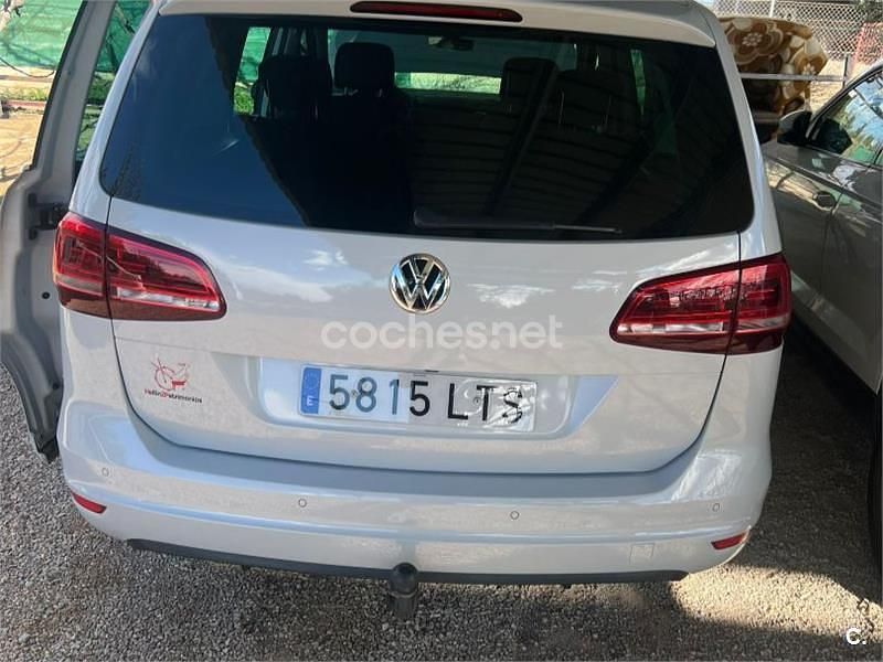 Usado VW Sharan Edition 150 CV (110 kW) 2019 Blanco Monovolumen