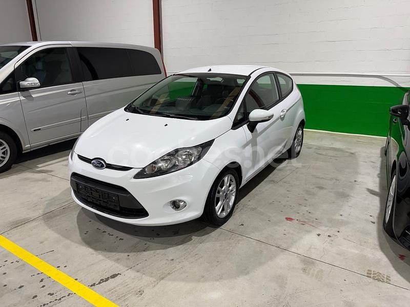 Blanco Usado 2012 Ford Fiesta Sport Berlina | 6700 € (Precio justo) - Imagen 1/4