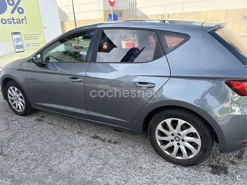 Usado Seat Leon I-Tech 105 CV (77 kW) 2015 Beige Berlina